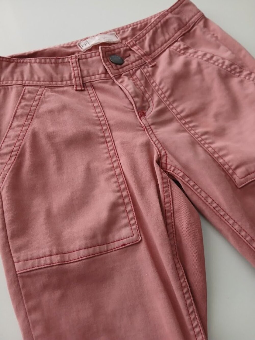FREE PEOPLE Washed Red Skinny Cargo Jeans - size 24